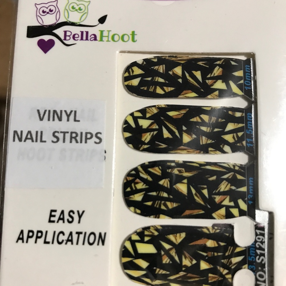 Nail polish strip